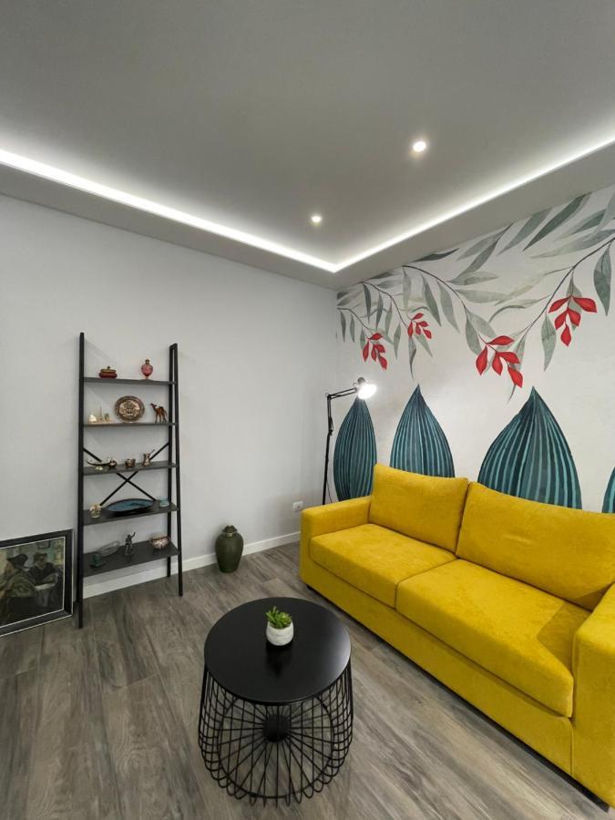 Apartament Lovely New Near Tirana's Artificial Tirana