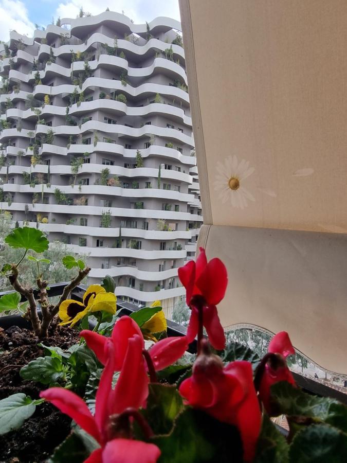 Apartament Lovely New Near Tirana's Artificial Tirana